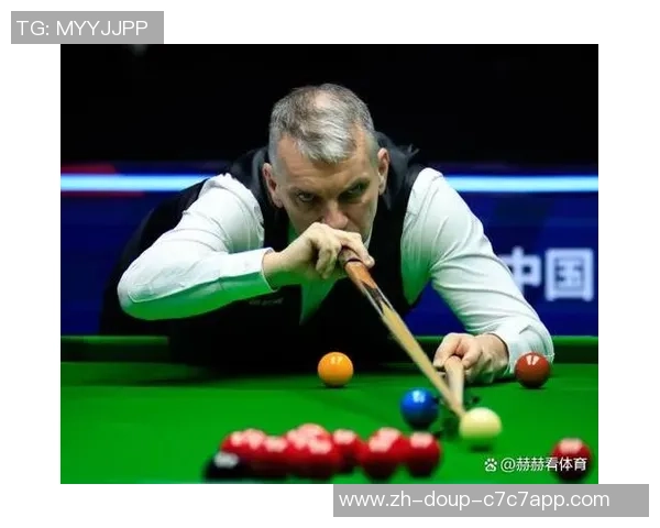 斯诺克苏格兰公开赛:斯佳辉苦战4-3险胜马克·戴维斯,成功前进32强 斯诺克苏格兰公开赛:斯佳辉苦战4-3险胜马克·戴维斯,成功前进32强